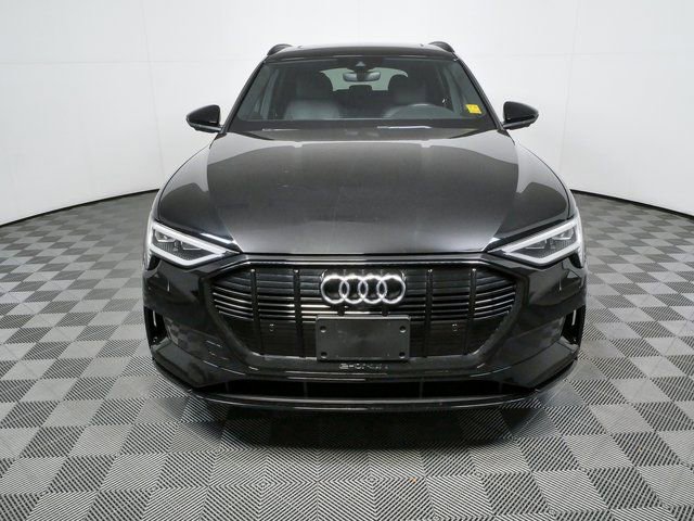 Certified 2022 Audi e-tron Premium Plus w/ Premium Plus Package image 36