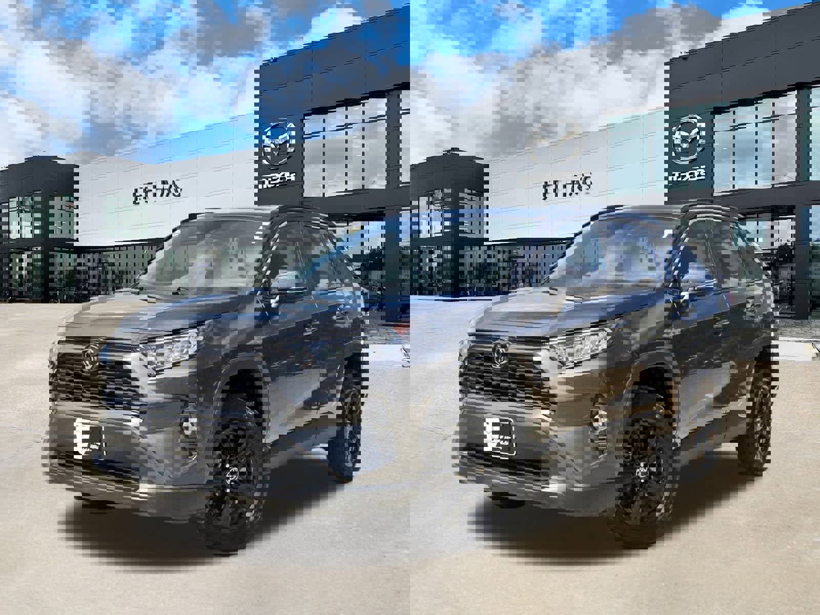 Used 2021 Toyota RAV4 XLE