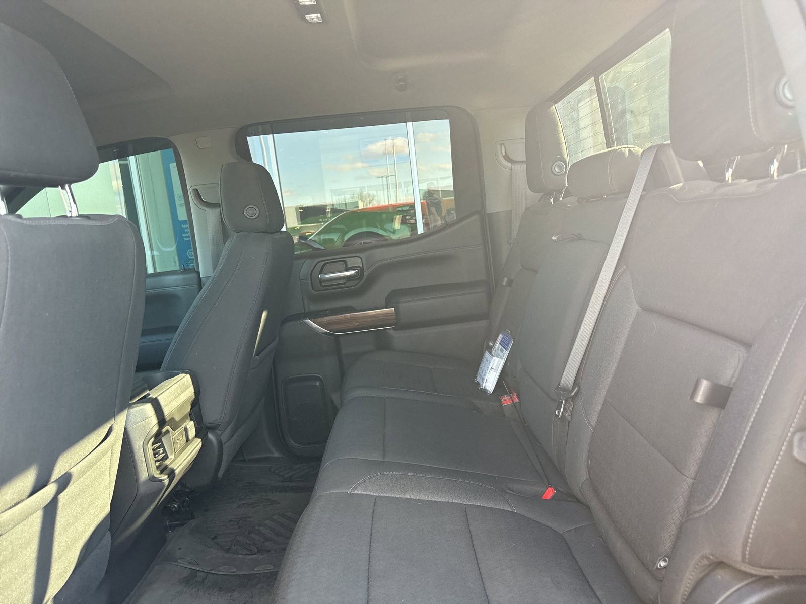 Used 2022 Chevrolet Silverado 1500 LT Trail Boss w/ Convenience Package II image 16