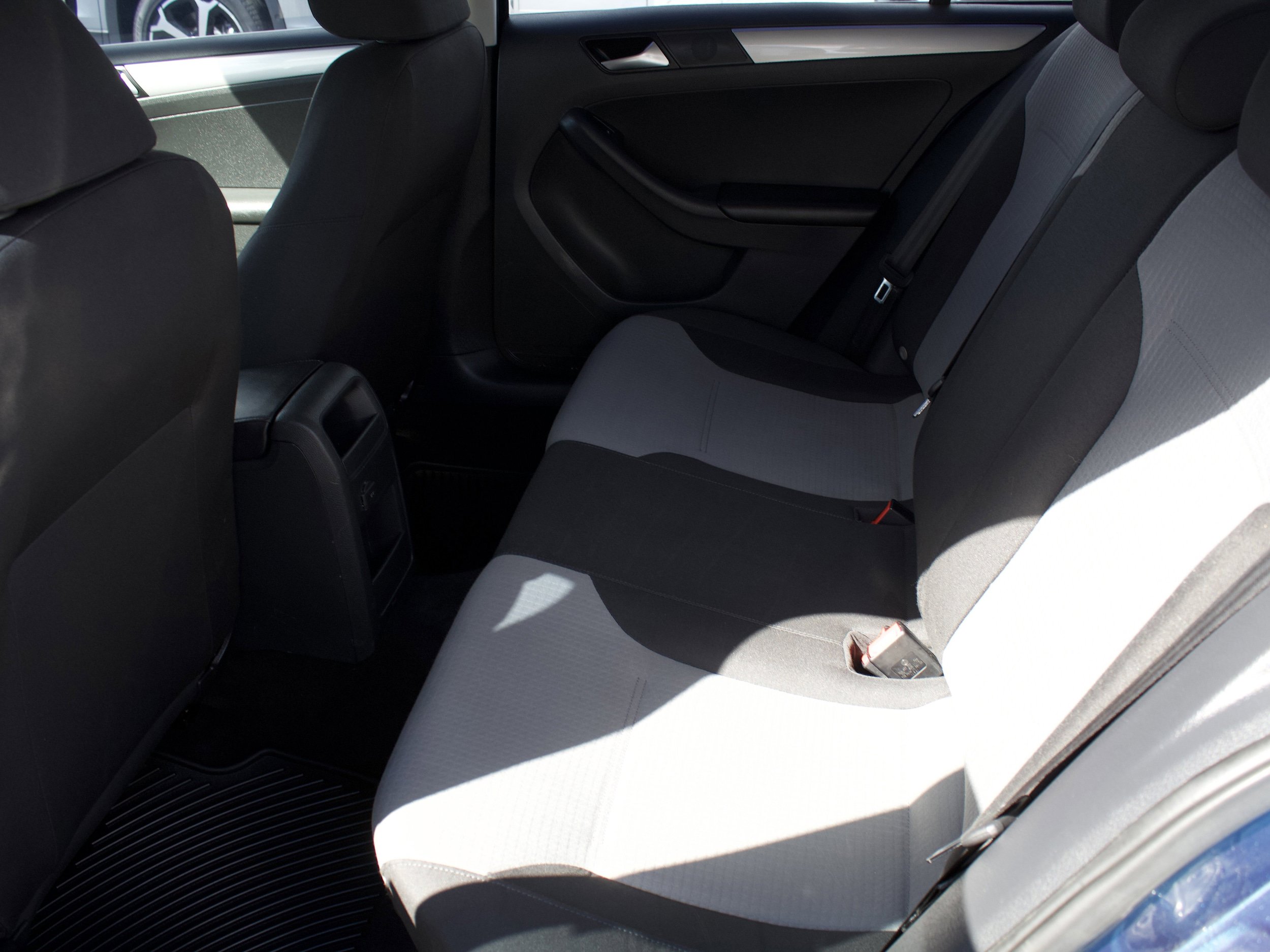 Used 2017 Volkswagen Jetta S FWD image 24