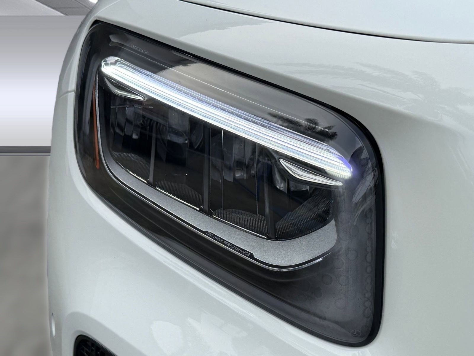 New 2026 Mercedes-Benz GLB 250 image 9