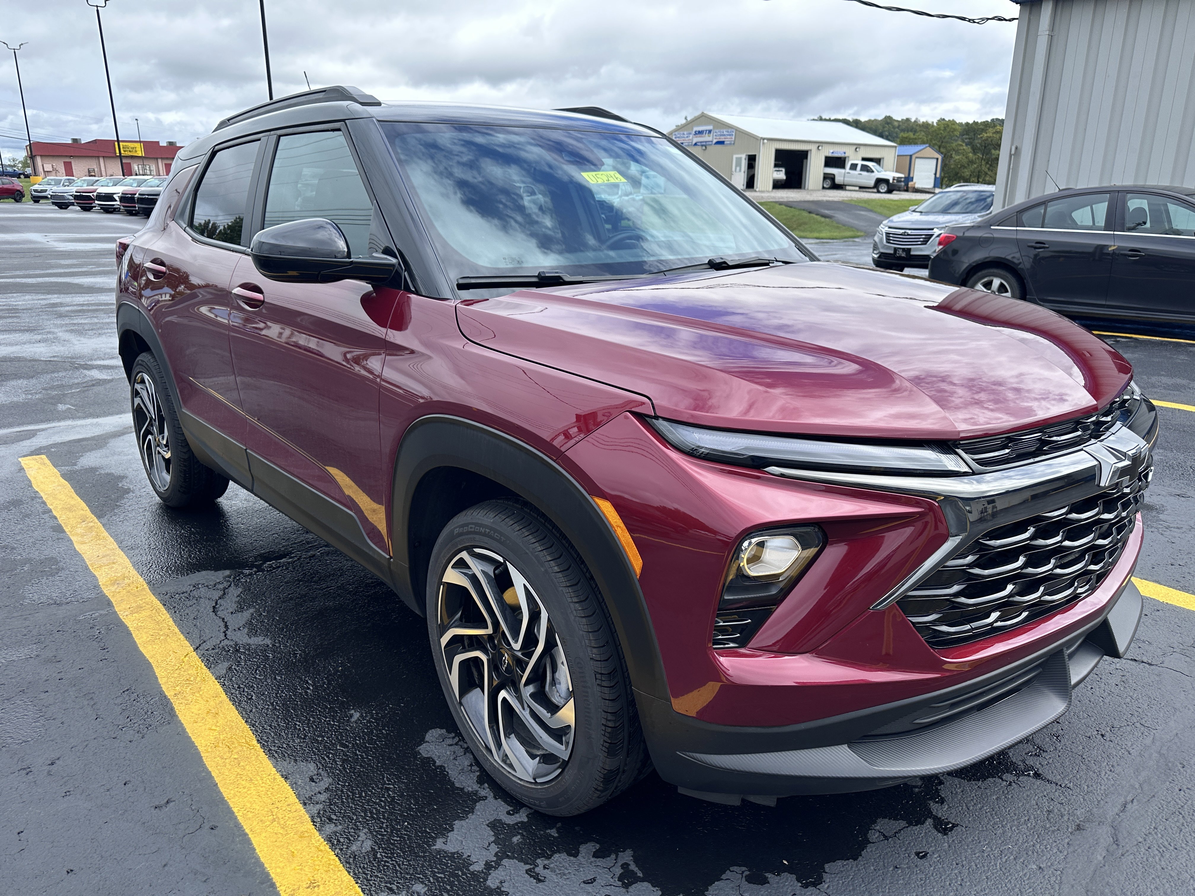 Used 2024 Chevrolet TrailBlazer RS w/ Convenience Package image 2