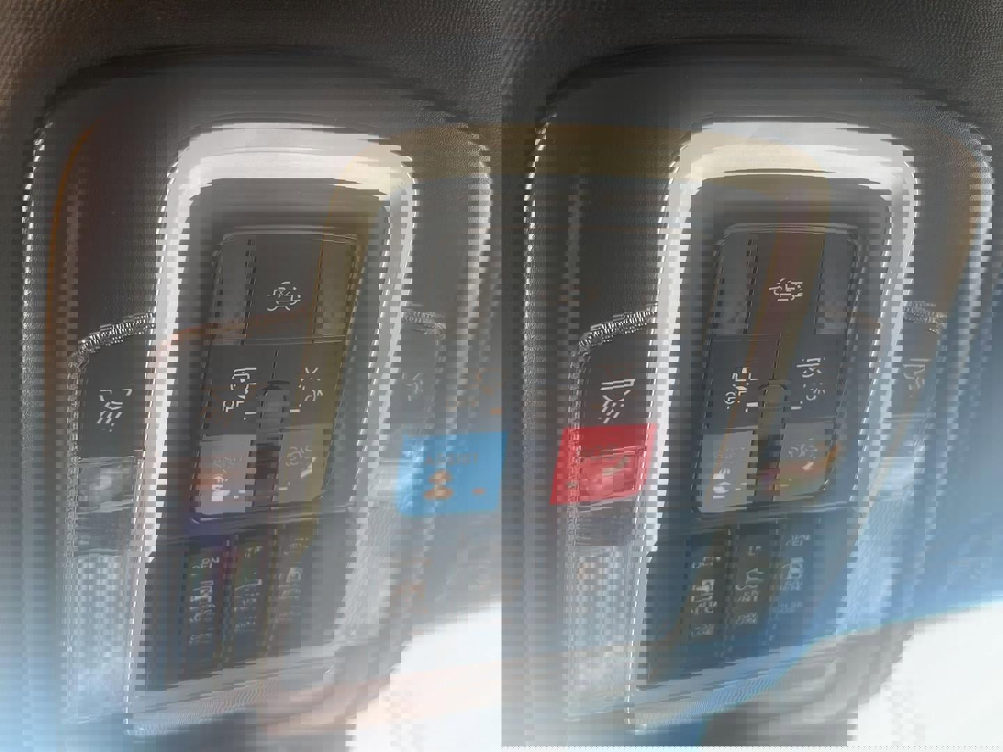 New 2026 RAM 2500 Laramie w/ Sport Appearance Package image 17