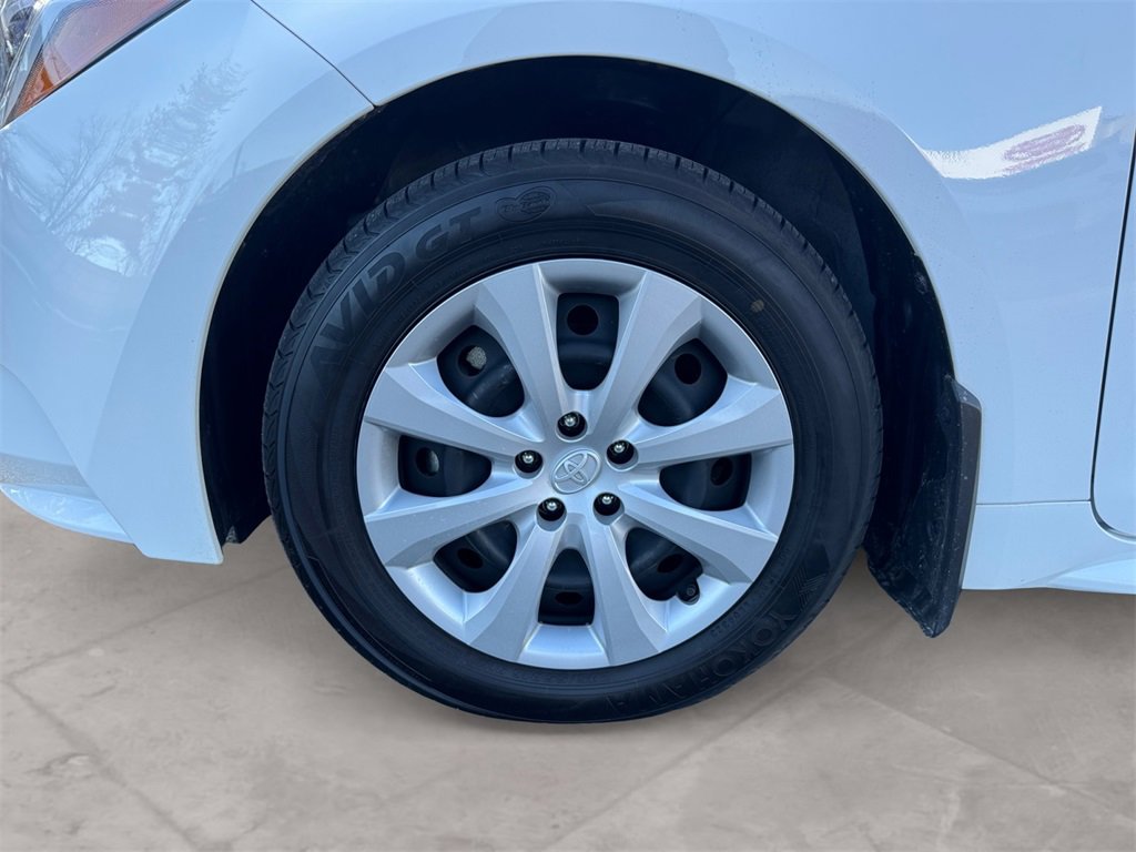 Used 2024 Toyota Corolla LE image 14