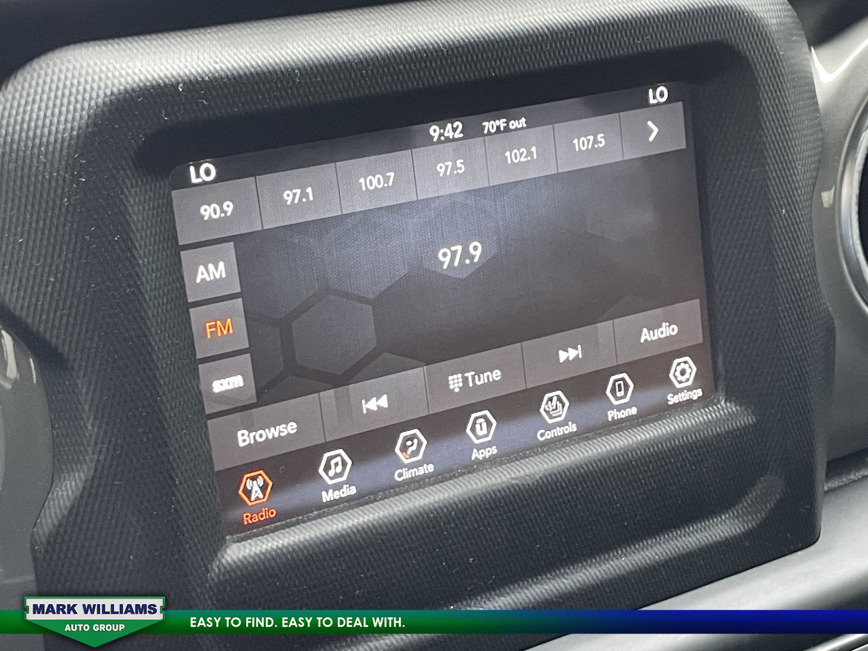 Used 2019 Jeep Wrangler Unlimited Sahara w/ Safety Group image 19