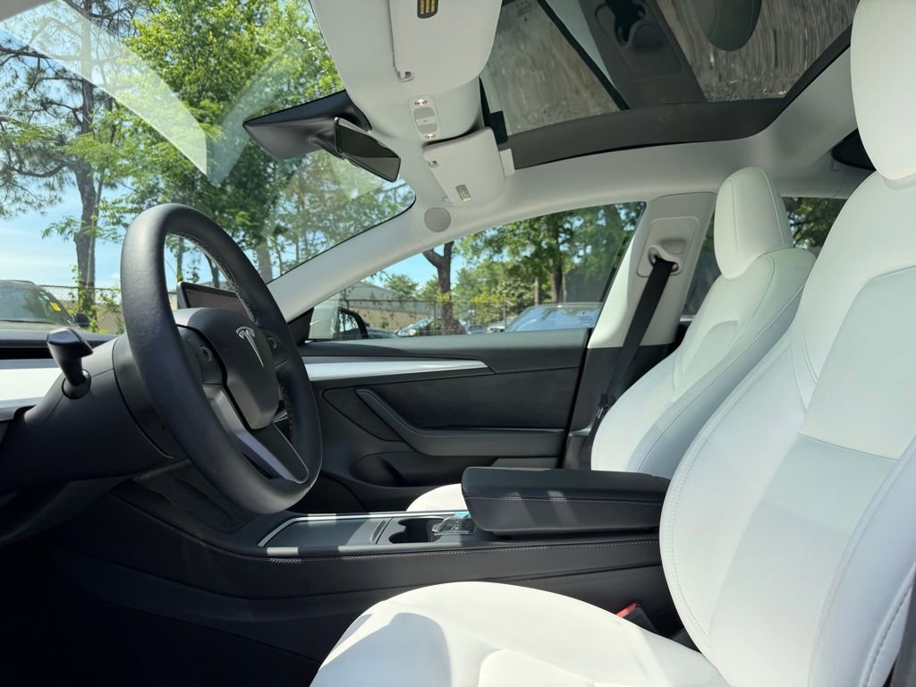 Used 2023 Tesla Model 3 Performance AWD/4WD image 9