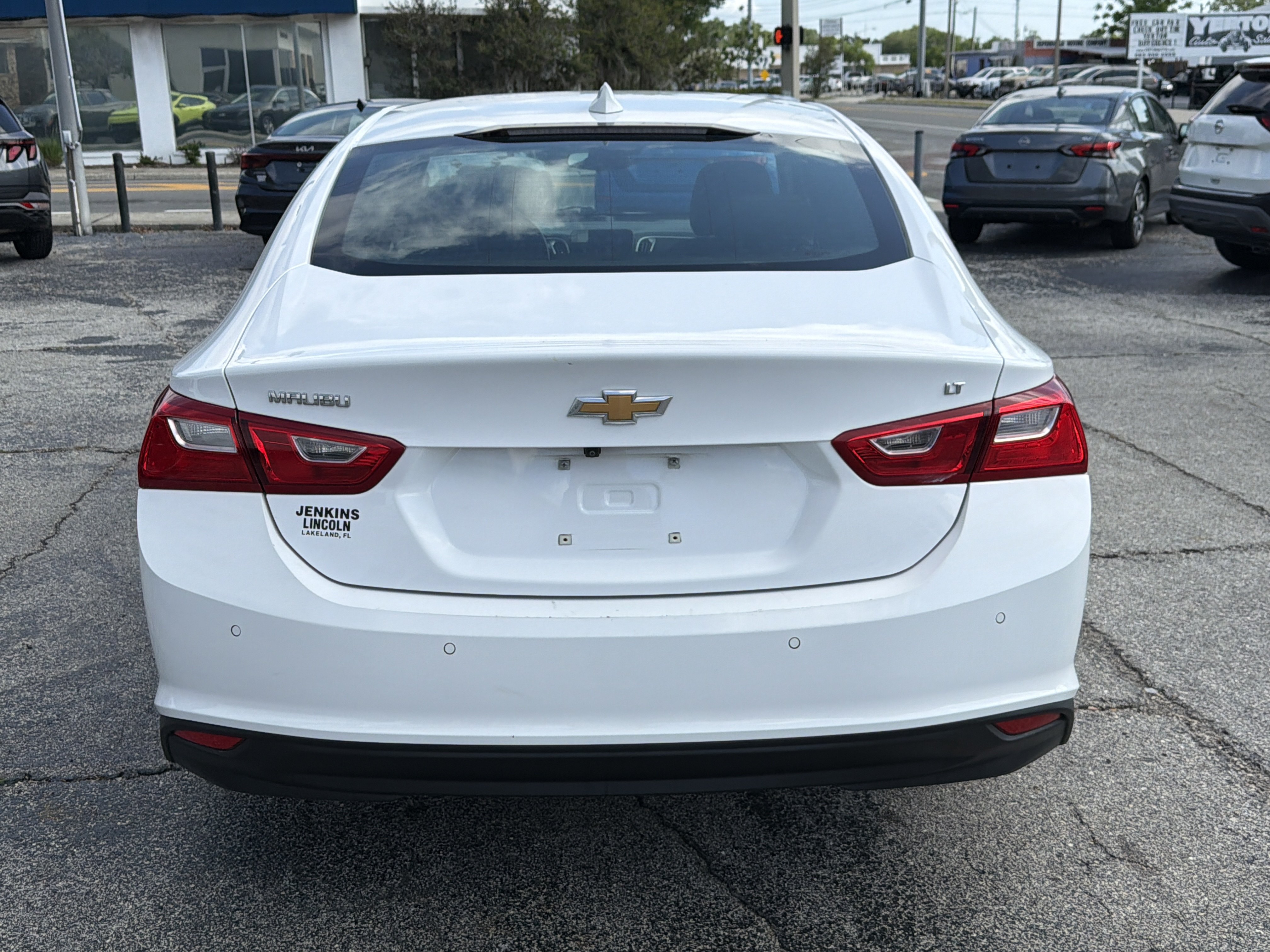Used 2024 Chevrolet Malibu LT FWD image 4