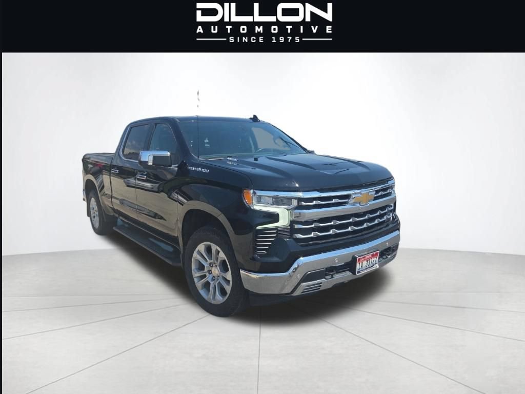 Used 2023 Chevrolet Silverado 1500 LTZ w/ Technology Package AWD/4WD image 7