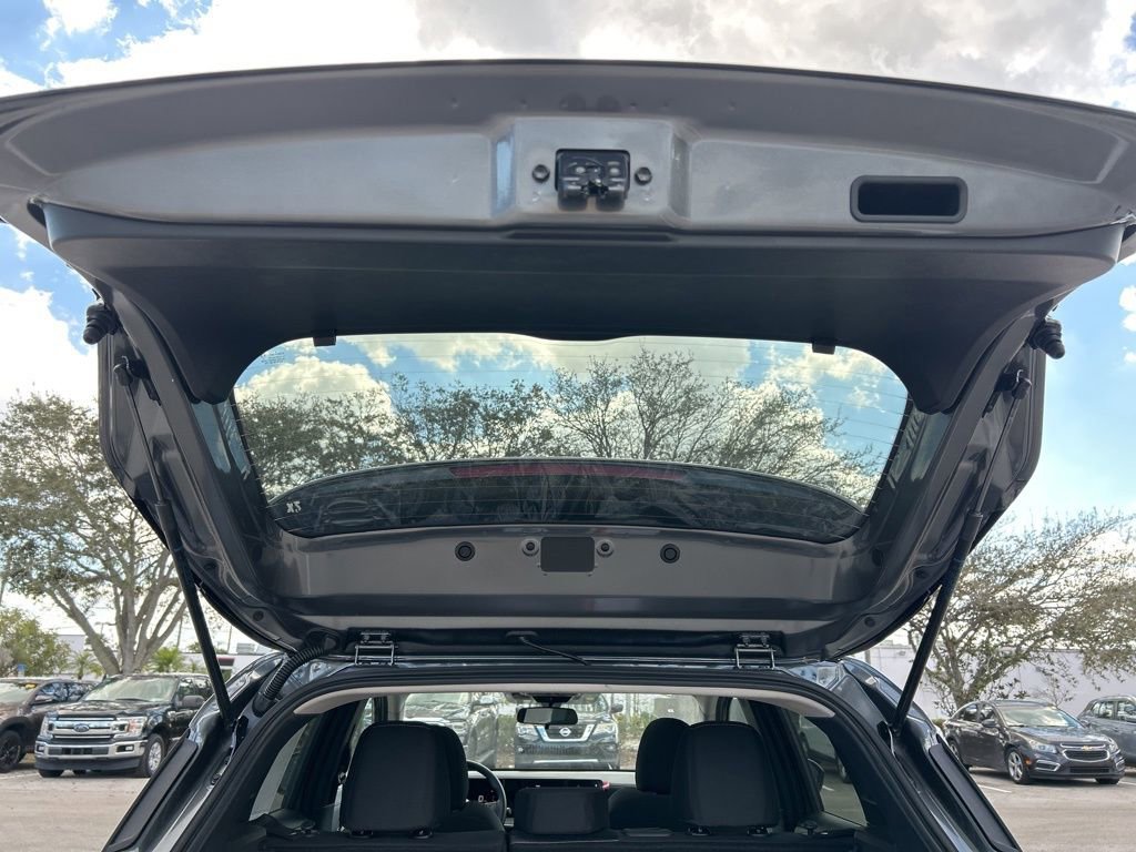 New 2026 Nissan Kicks SV w/ SV Premium Package FWD image 48