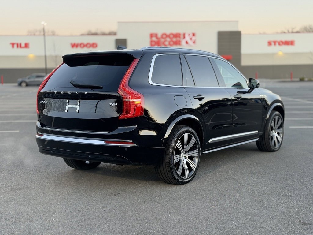 Used 2025 Volvo XC90 T8 Ultra w/ Lounge Package image 7