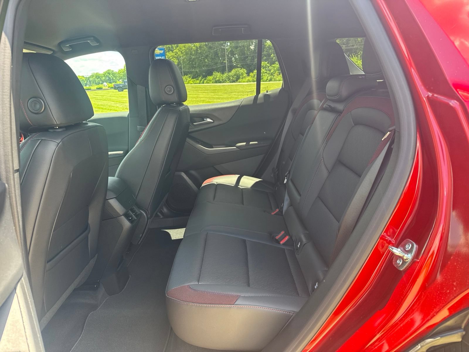 New 2026 Chevrolet Equinox RS FWD image 13