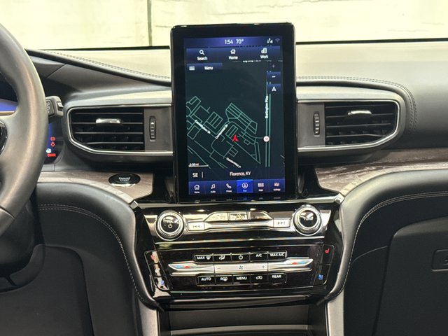 Used 2024 Ford Explorer Platinum w/ Technology Package image 25