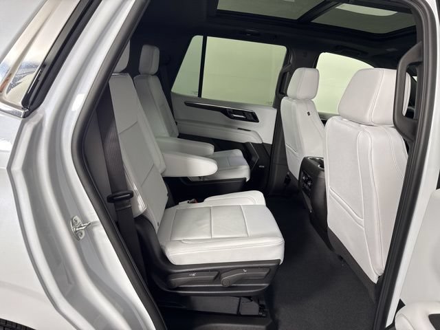 New 2026 Chevrolet Tahoe Premier w/ Sun And Tow Package AWD/4WD image 21