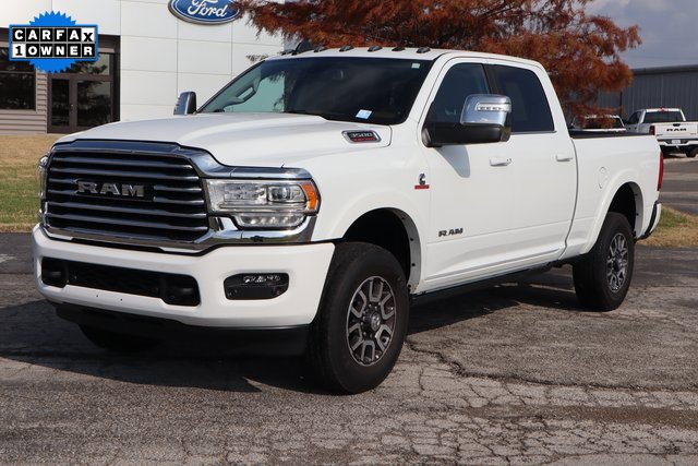 Used 2024 RAM 3500 Limited image 2