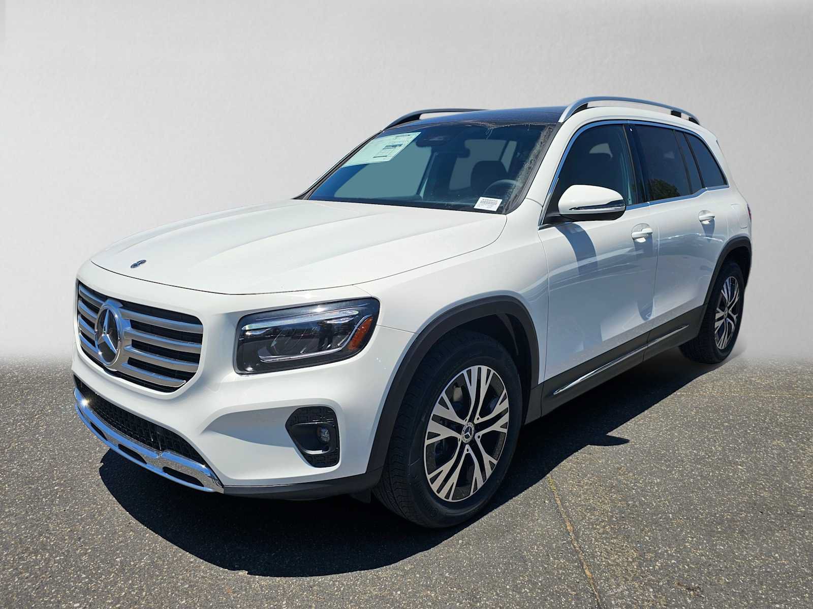 New 2026 Mercedes-Benz GLB 250 image 7