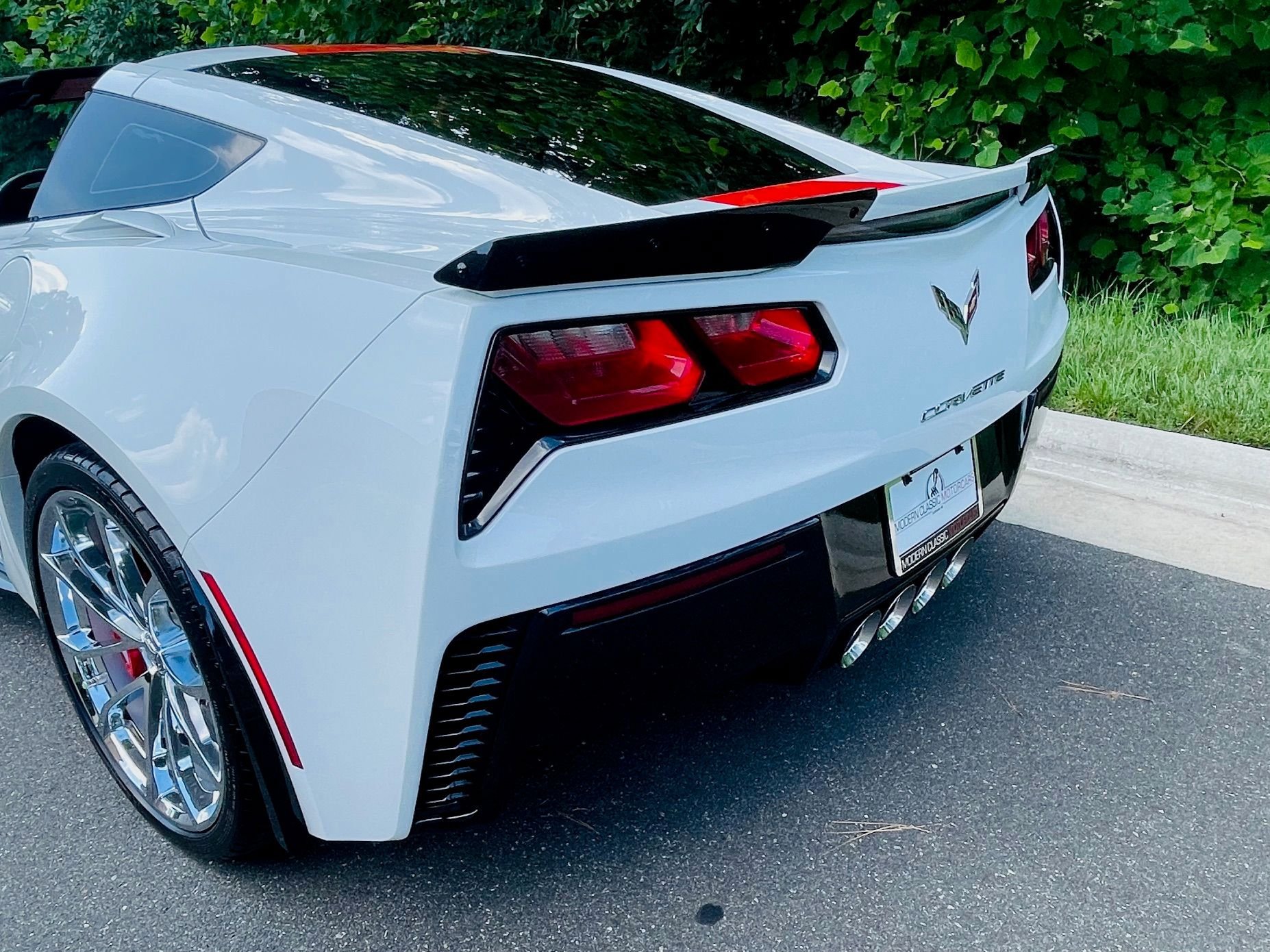 Used 2017 Chevrolet Corvette Grand Sport w/ Z07 Performance Package RWD image 20