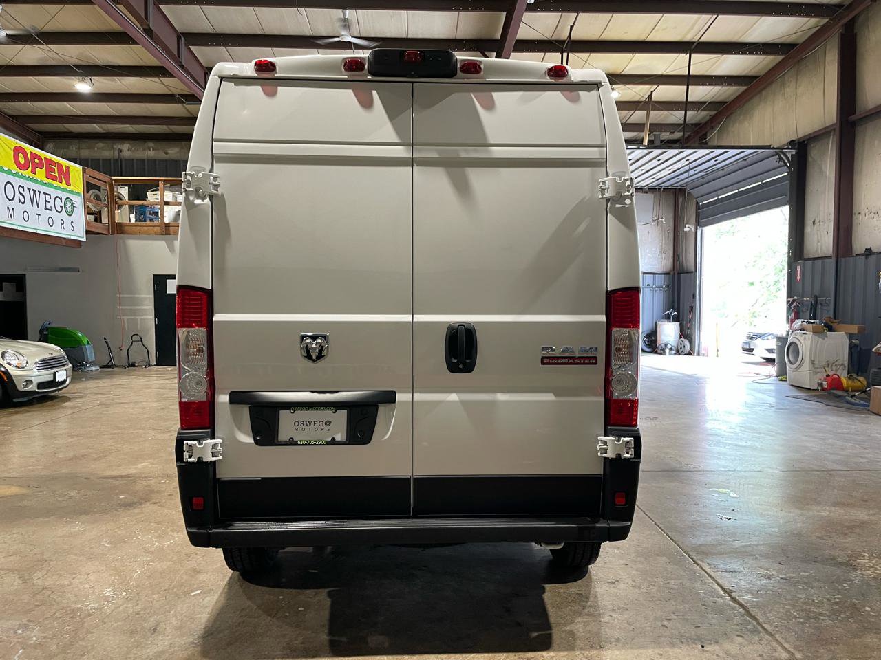 Used 2022 RAM ProMaster 2500 FWD image 6