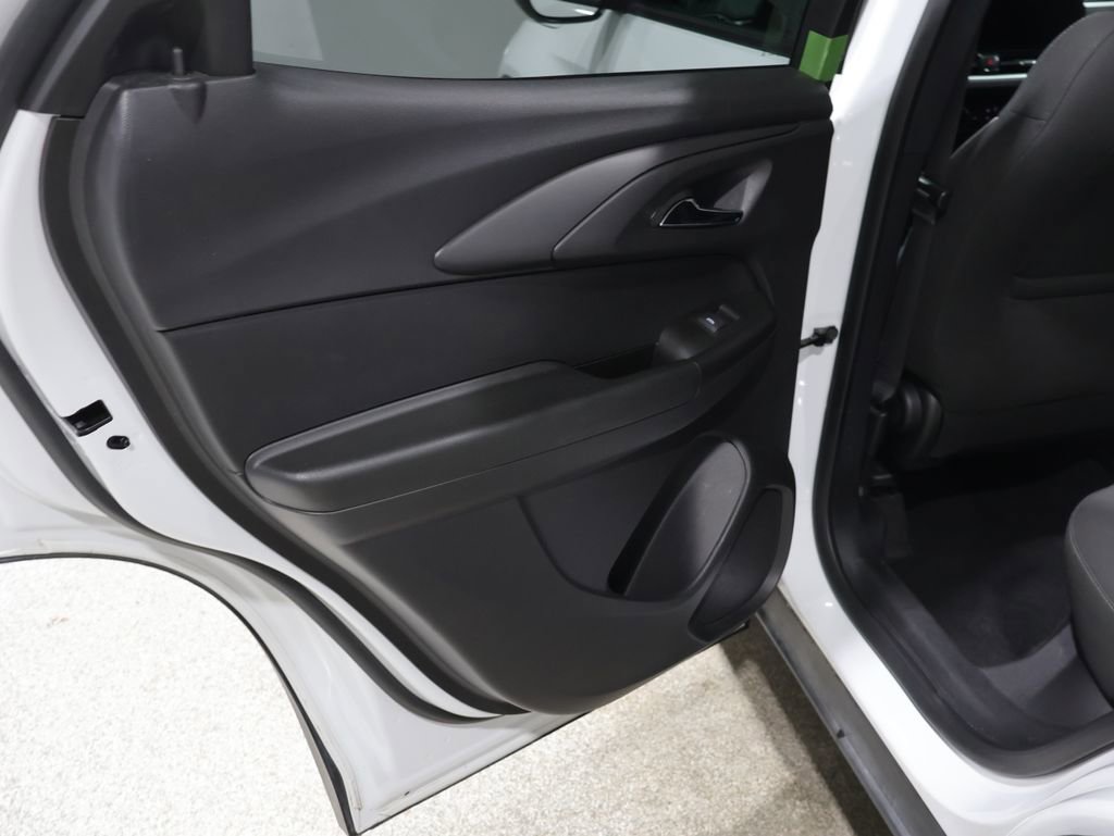 Used 2025 Chevrolet TrailBlazer LT AWD/4WD image 19