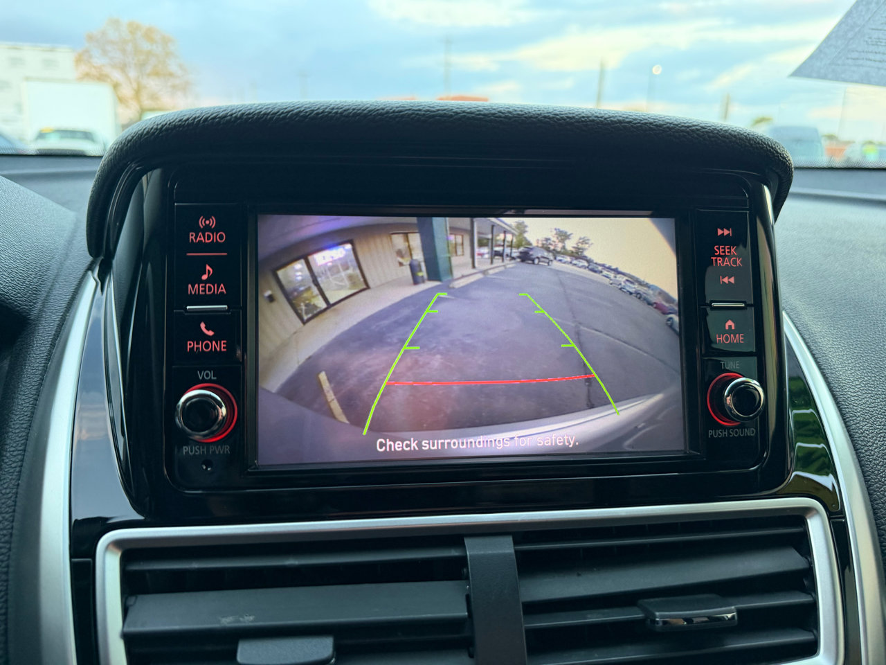 Used 2020 Mitsubishi Eclipse Cross ES image 26