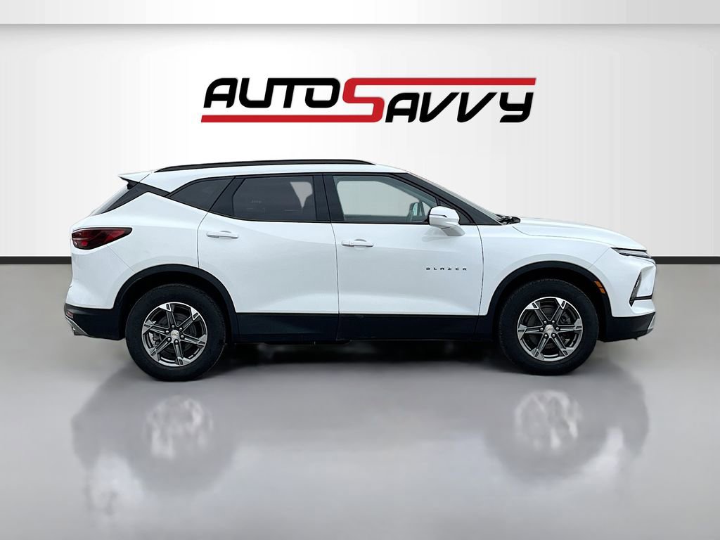 Used 2024 Chevrolet Blazer LT image 8