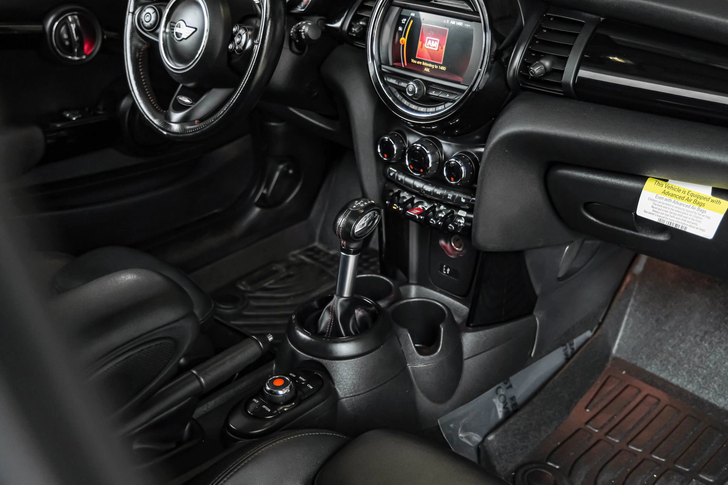 Used 2019 MINI Cooper S w/ Premium Package image 20