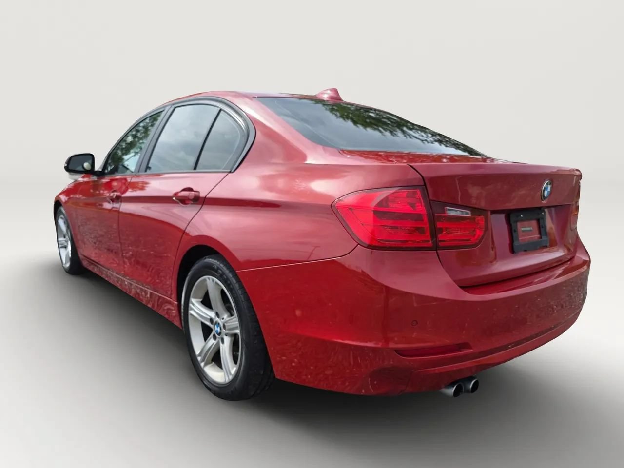 Used 2015 BMW 328i Sedan w/ Driver Assistance Package RWD image 4