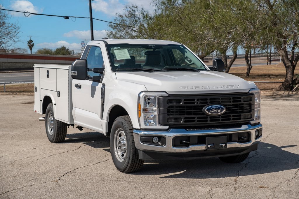 Used 2024 Ford F250 XL w/ XL Chrome Package image 1