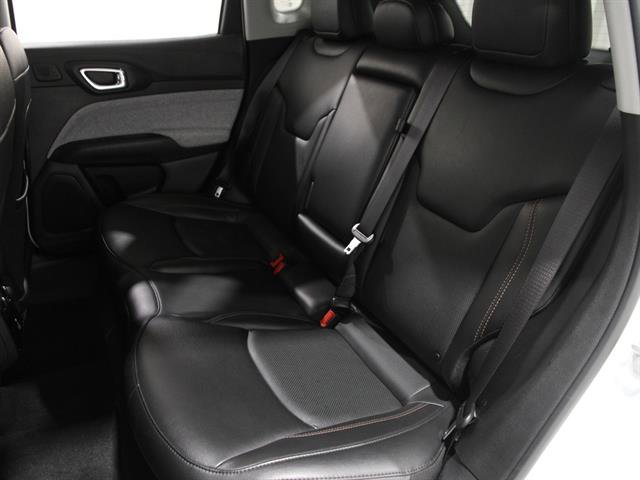 Used 2022 Jeep Compass Latitude w/ Sun and Sound Group image 19