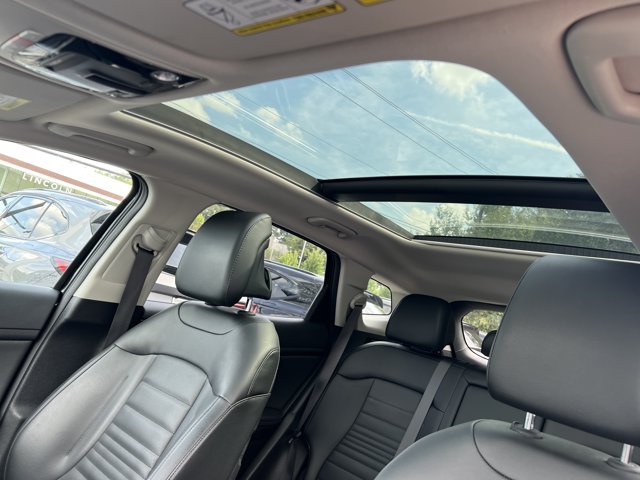 Certified 2024 Kia Sportage SX FWD image 11