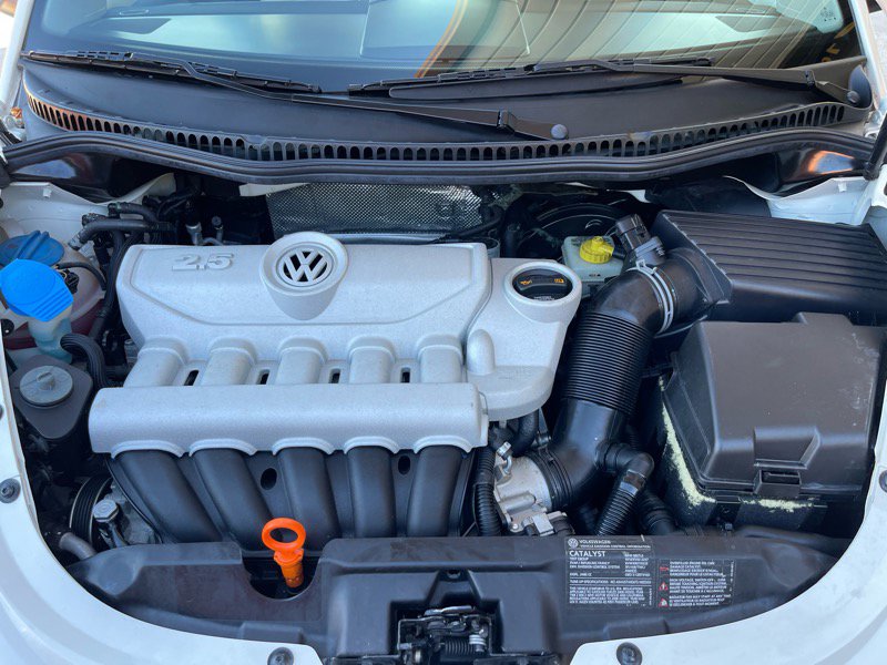 Used 2008 Volkswagen Beetle S image 41