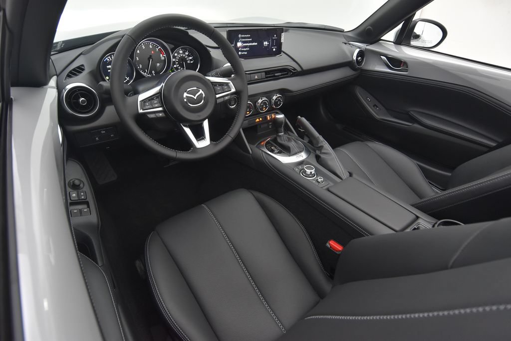 New 2026 MAZDA MX-5 Miata Grand Touring w/ Weather Package RWD image 32