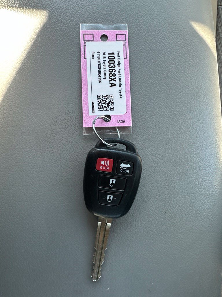 Used 2015 Toyota Camry SE FWD image 49