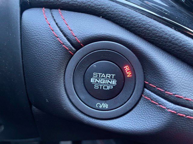 Used 2025 Dodge Durango GT w/ Blacktop Package AWD/4WD image 26
