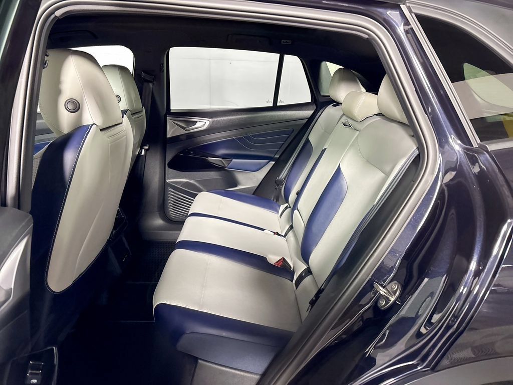 Certified 2025 Volkswagen ID.4 Pro S AWD/4WD image 22