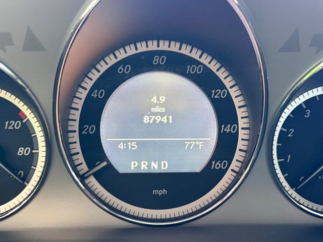 Used 2011 Mercedes-Benz C 300 Sedan image 13