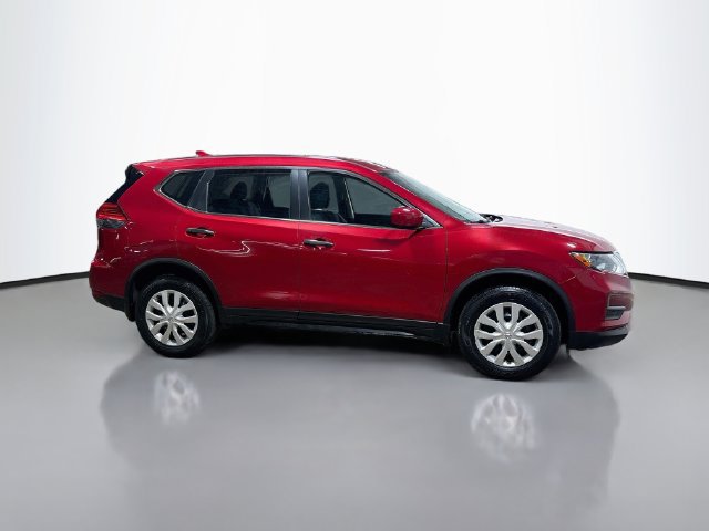 Used 2017 Nissan Rogue S AWD/4WD image 6