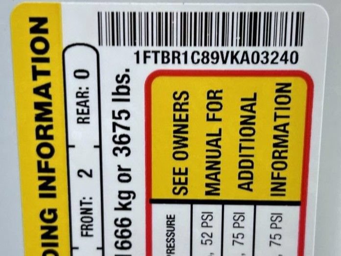 New 2027 Ford Transit 250 148 Medium Roof w/ Load Area Protection Package RWD image 22