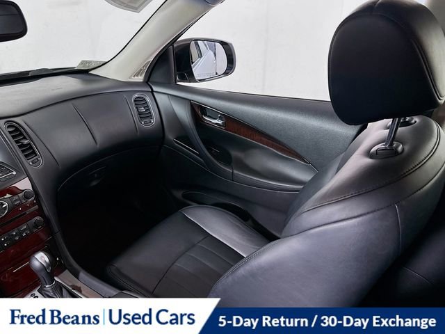 Used 2016 INFINITI QX50 AWD w/ Deluxe Touring Package image 28