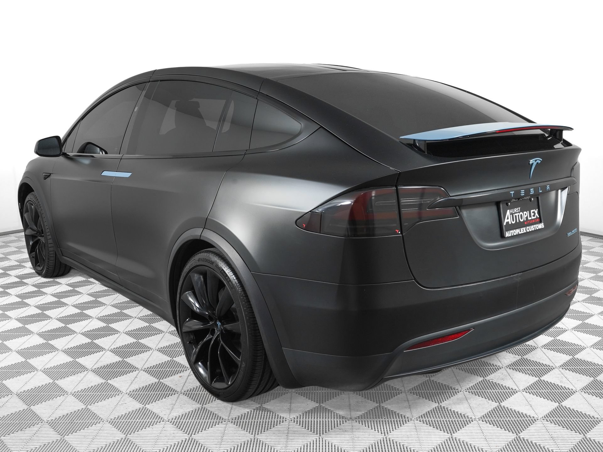 Used 2021 Tesla Model X Long Range AWD/4WD image 7
