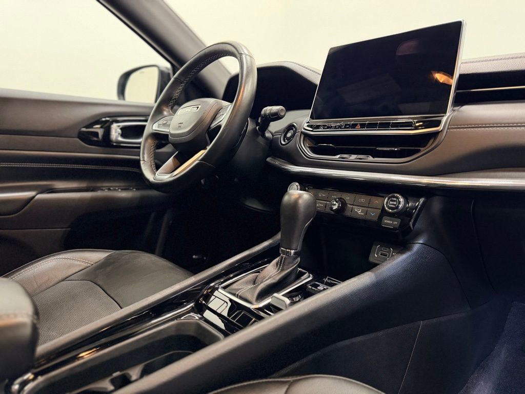 Used 2022 Jeep Compass High Altitude image 17