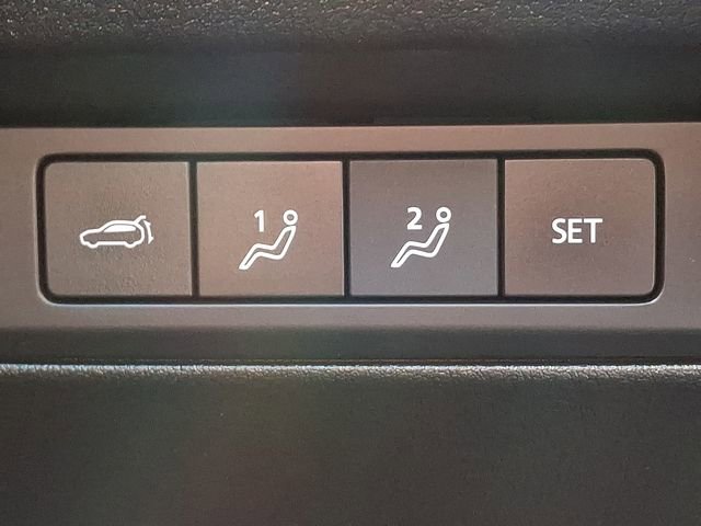 Used 2025 MAZDA CX-50 AWD 2.5 Turbo w/ Premium Pkg image 26