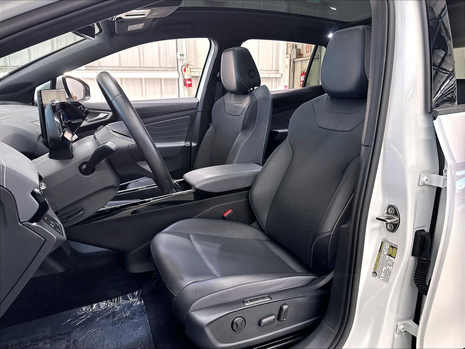 Used 2023 Volkswagen ID.4 S RWD image 24