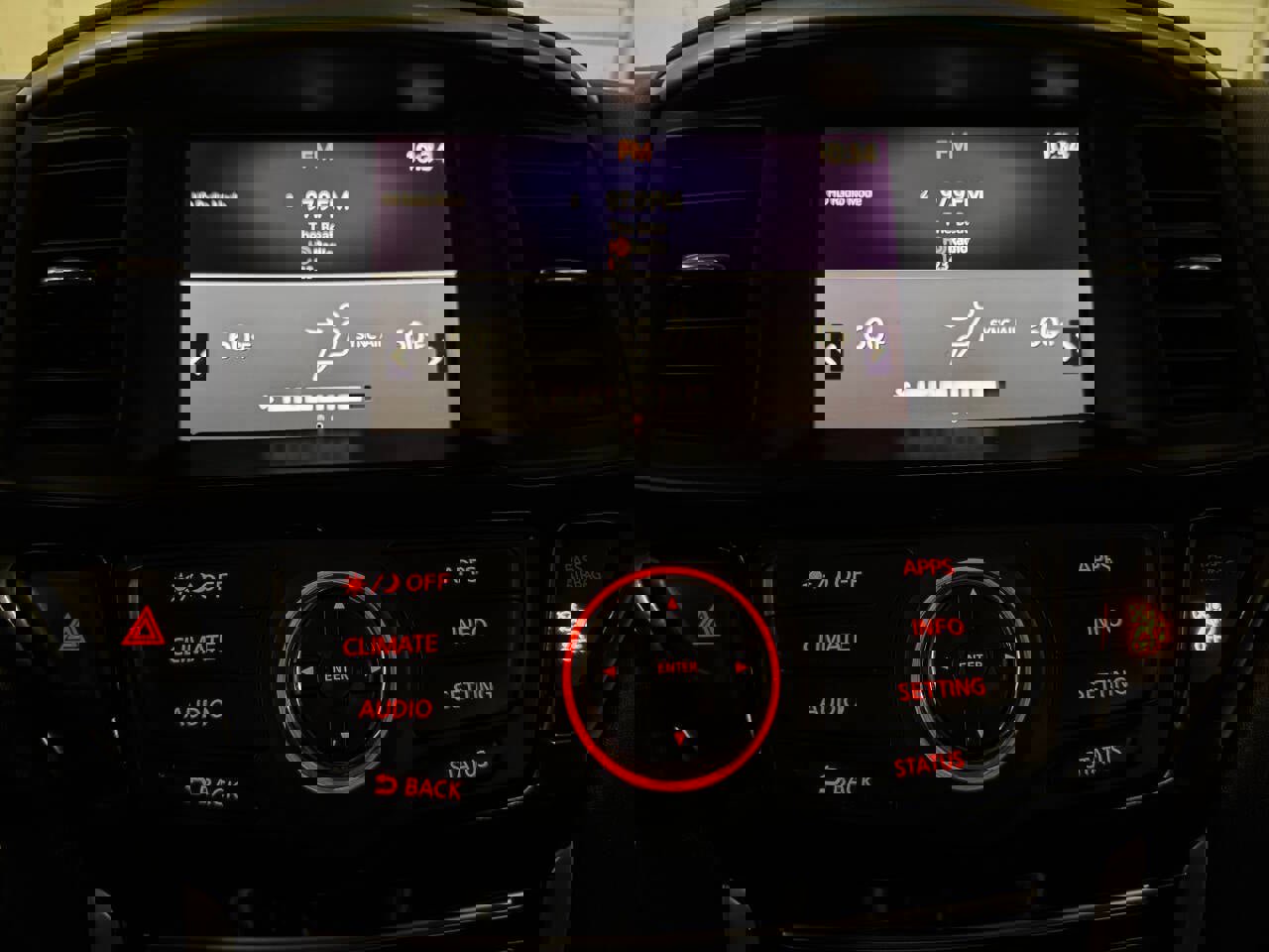 Used 2020 Nissan Pathfinder S image 20