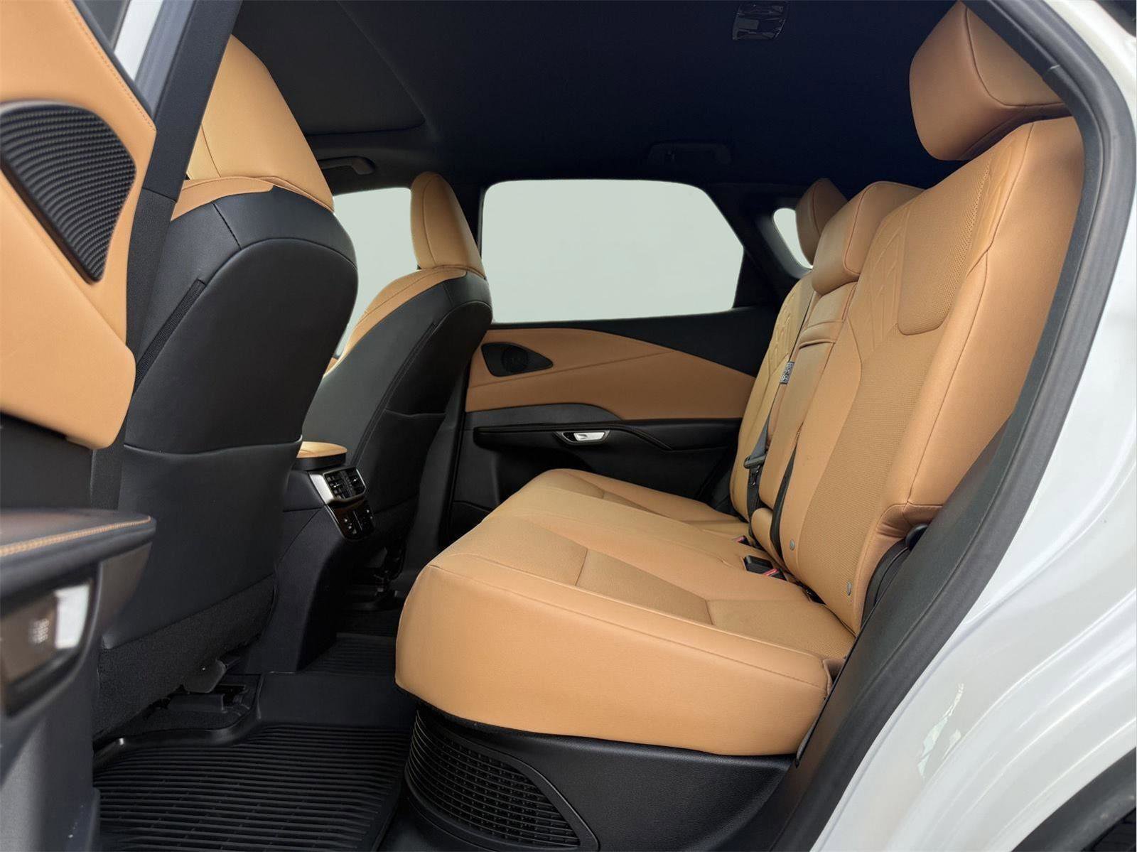 Certified 2025 Lexus RX 350h AWD/4WD image 19