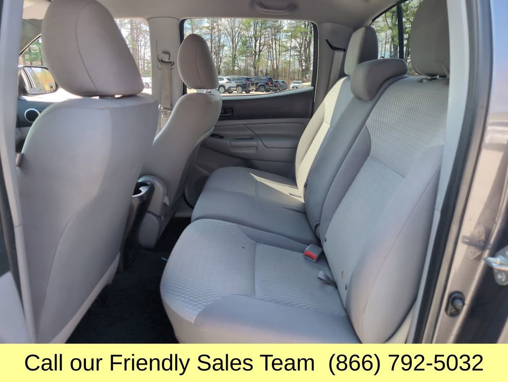Used 2015 Toyota Tacoma 4x4 Double Cab w/ SR5 Package image 23