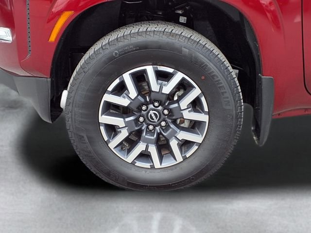 Used 2024 Nissan Frontier SL w/ Technology Package AWD/4WD image 12