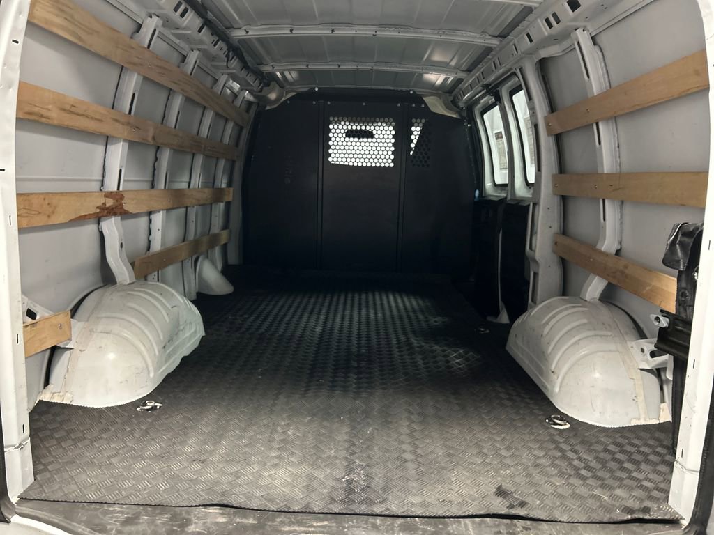 Used 2024 GMC Savana 2500 w/ Driver Convenience Package image 20