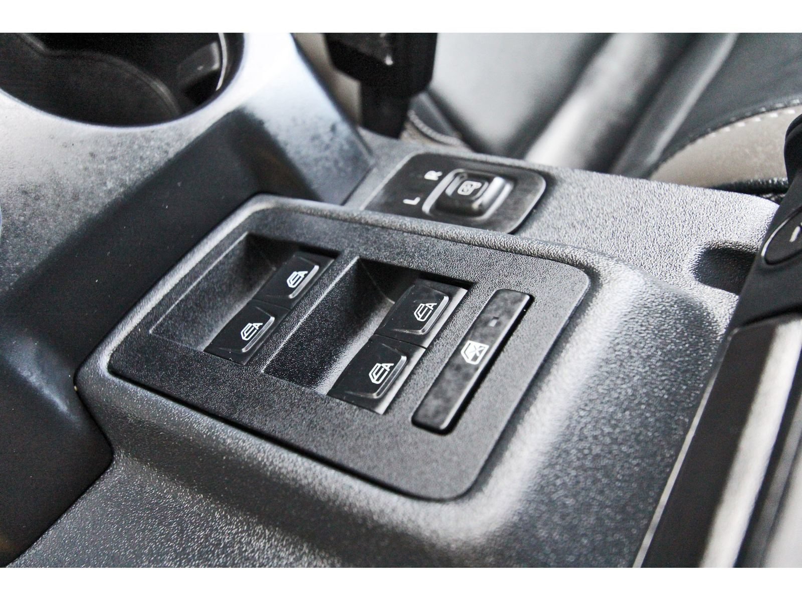 Used 2025 Ford Bronco Outer Banks AWD/4WD image 28