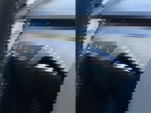 Used 2023 Tesla Model Y Long Range image 21