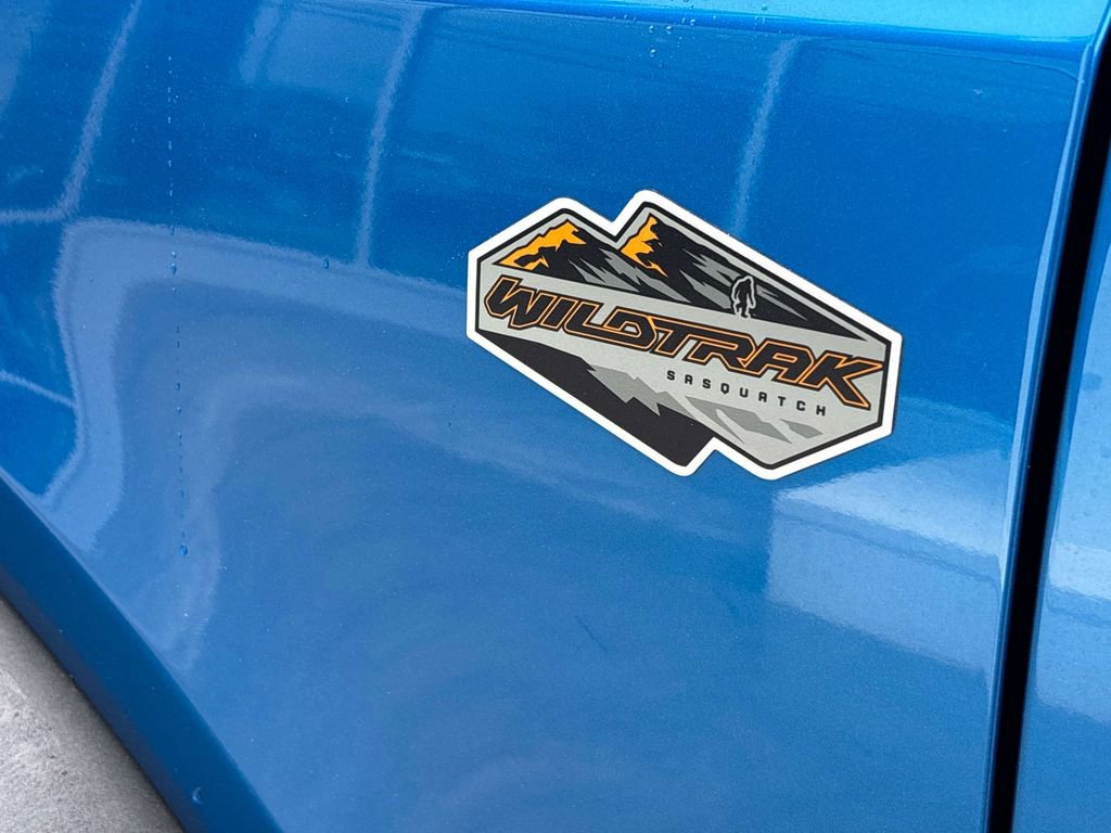 Used 2023 Ford Bronco Wildtrak AWD/4WD image 9